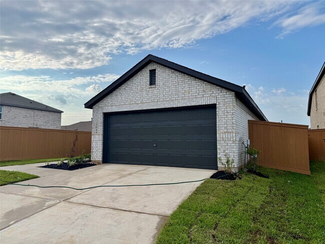Foto del edificio - 3044 Angelic Rose Ln