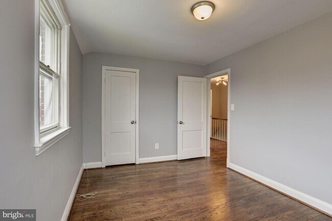 Foto del edificio - 1644 Aberdeen Rd