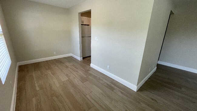 Building Photo - 3568 Montante Blvd