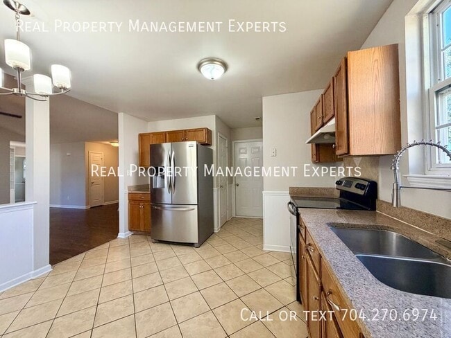 Foto del edificio - 4291 Cochran Rd