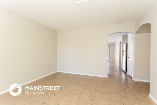 Foto del edificio - 11215 W Devonshire Ave