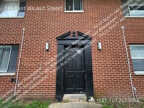 Building Photo - 164 E Walnut St