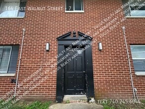 Building Photo - 164 E Walnut St