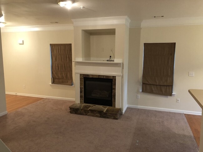 Foto del edificio - Conyers 3 Bed 2.5 Bath in Gated Community.