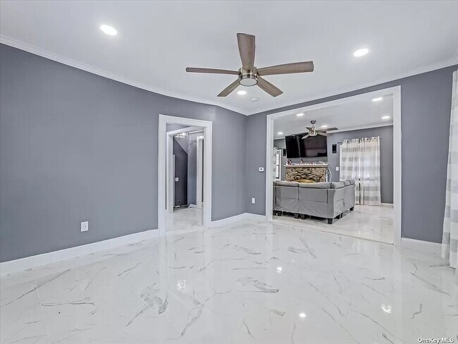 Dining room - 1634 Wilson St