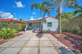 Building Photo - 1535 Jackson St