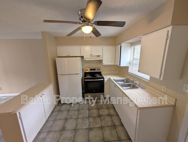 Foto del edificio - 3307 N 77th St