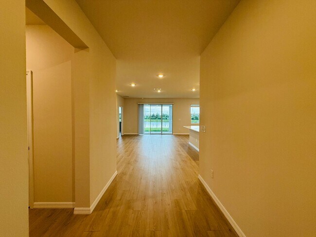 Building Photo - New build -  Be the 1st to move into this 4 bedroom home in Parish!