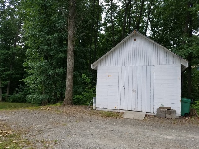 Building Photo - 3343 Dolphsburg Rd