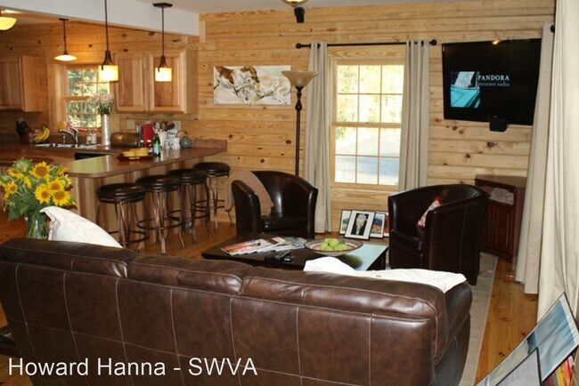 Building Photo - 6 br, 3 bath House - 35 Lone Star Lane
