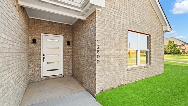 Foto del edificio - 12800 NW 6th St