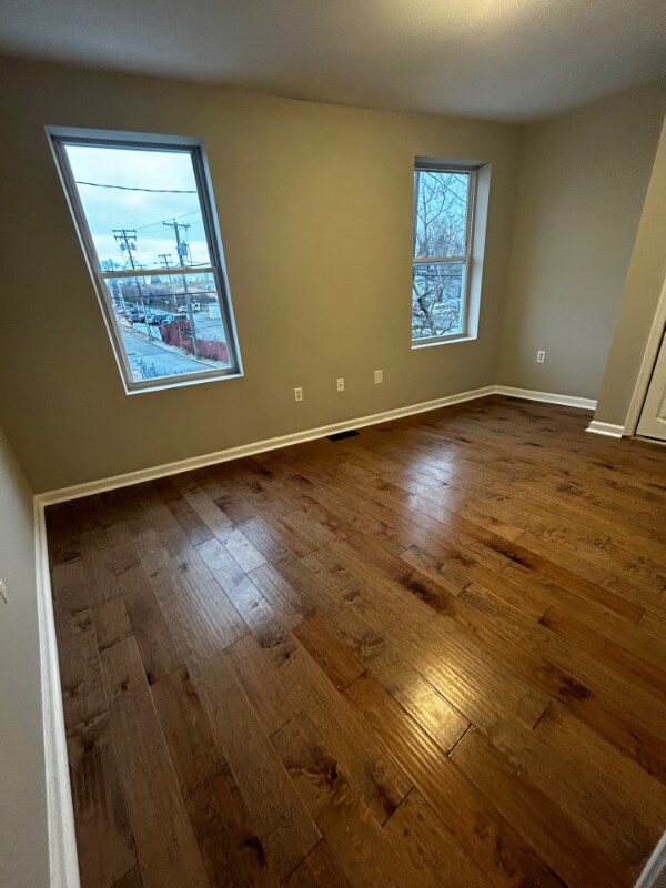 Building Photo - 3100 Stafford St