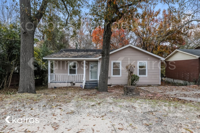Primary Photo - 1617 Long Shadow Ln