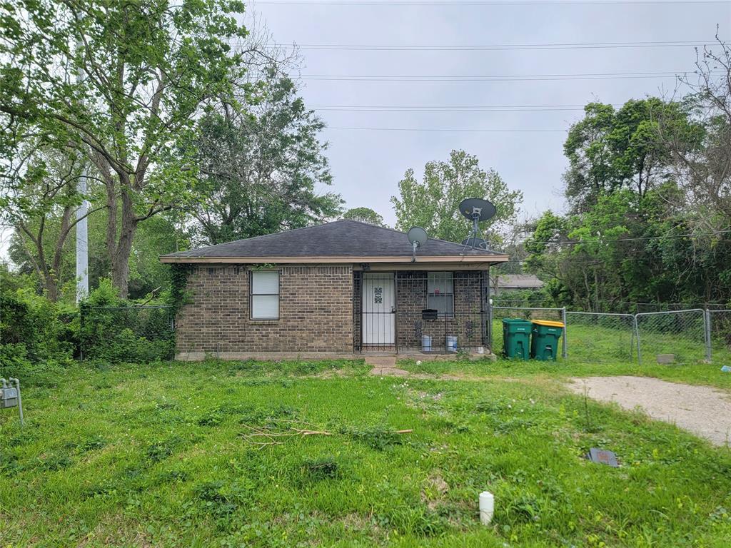Primary Photo - 2205 Velma St