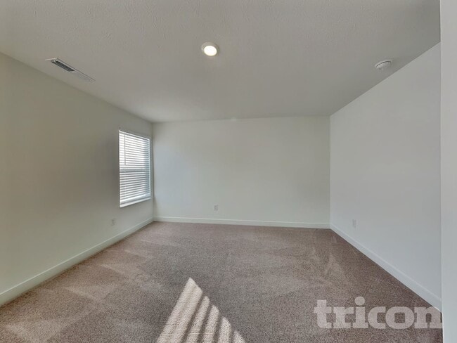 Building Photo - 11827 Moorfield Ln