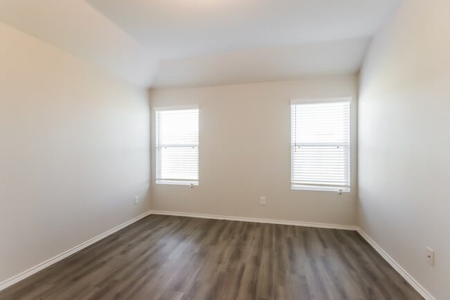 Foto del edificio - 25734 Hazy Elm Ln