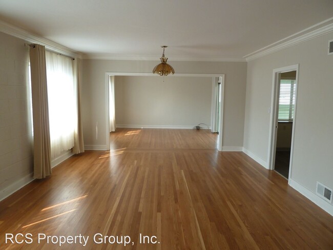Building Photo - 2 br, 1.5 bath House - 1345 Old County Rd.