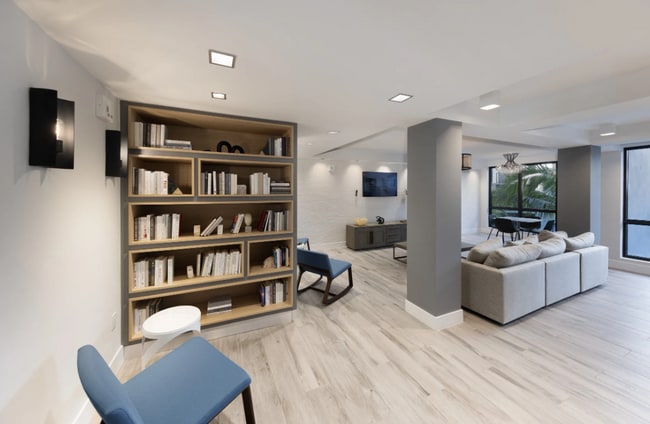 Foto del edificio - 78 Suffolk Ave