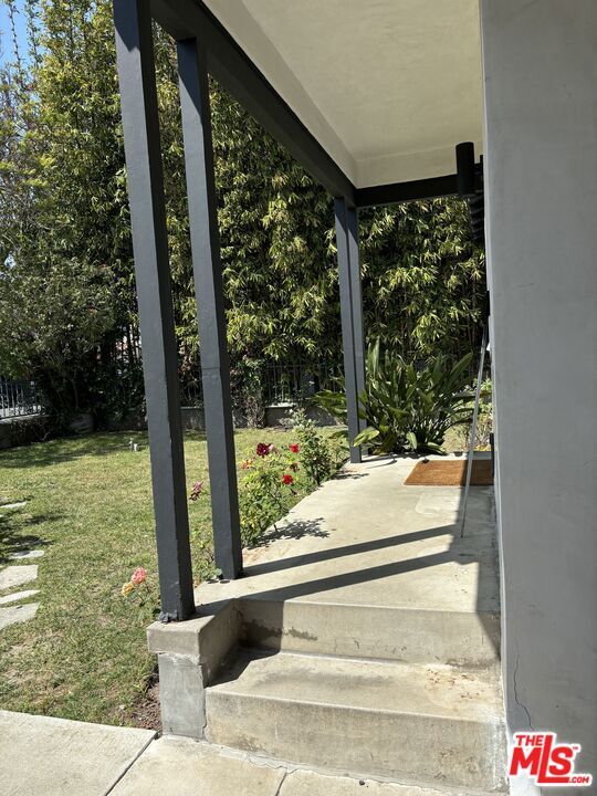 Foto del edificio - 1022 Amoroso Pl
