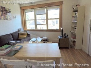 Building Photo - 97 Hancock St