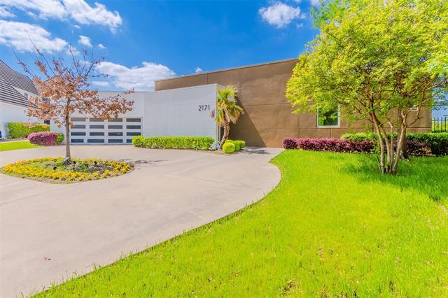 Building Photo - 2171 Hogan Dr