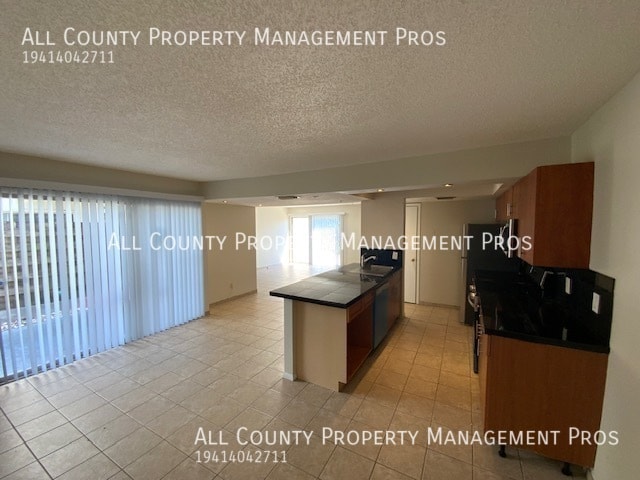 Building Photo - 1064 Longfellow Cir