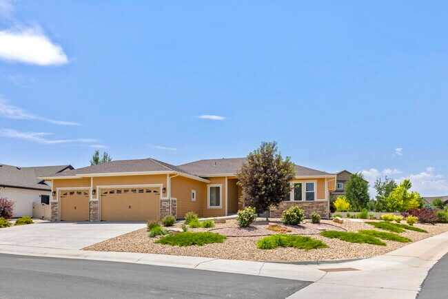 Foto del edificio - 7401 Turnbull Ct