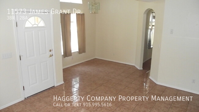 Foto del edificio - East El Paso 3bed/bath!