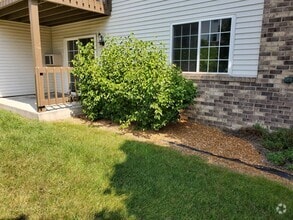 Building Photo - 630 Westfield Way