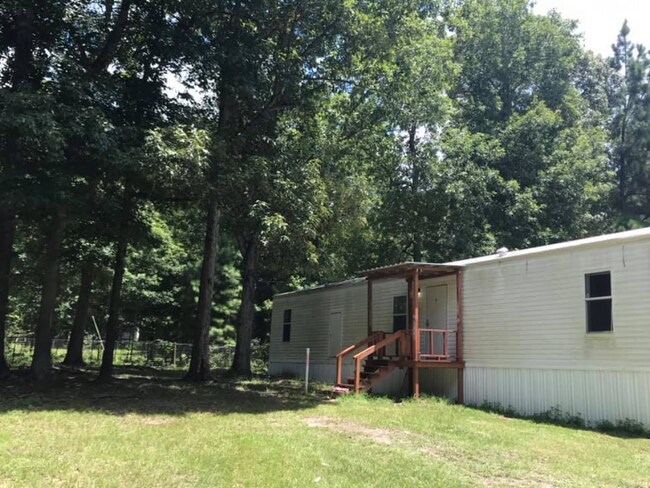 Building Photo - 160 Private Rd 6789