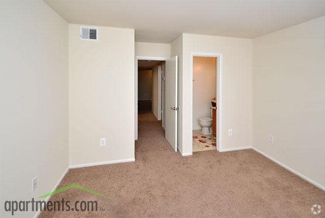 Bedroom - Tide Mill Apartments