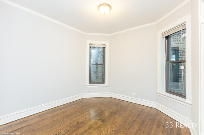 Foto del edificio - Gorgeous 1 bed 1 bath in the Andersonville...