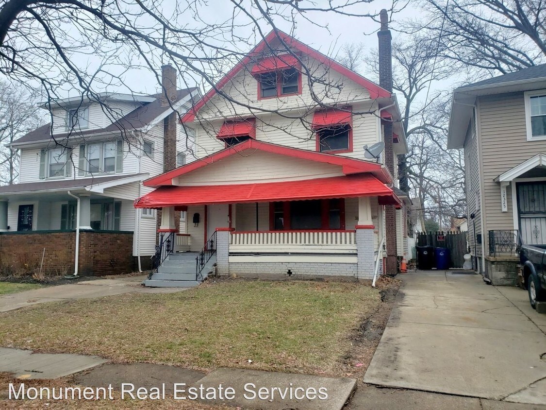 Primary Photo - 4 br, 1 bath House - 12323 Castlewood Ave