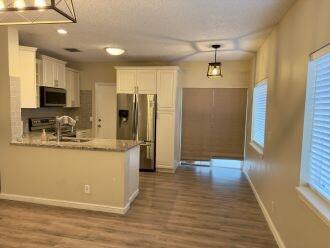 Foto del edificio - 6006 Plum Isle Way