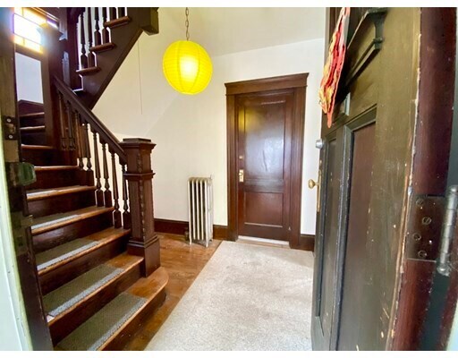 Primary Photo - 94 Whitmarsh Ave