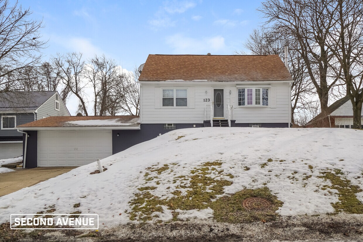 123 Bunker Hill Rd, Aliquippa, PA 15001 House for Rent in Aliquippa