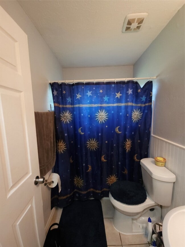 Building Photo - 1546 Ramada Dr