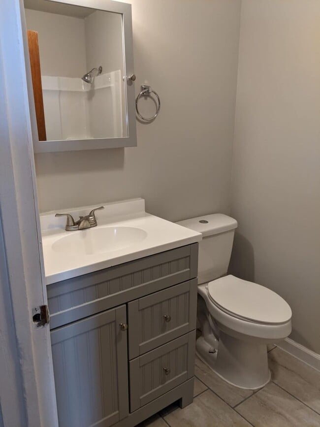Building Photo - Great 3 bedroom 1.5 bath home for rent