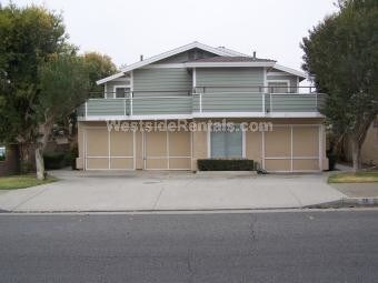 Foto principal - 211 S Vermont Ave