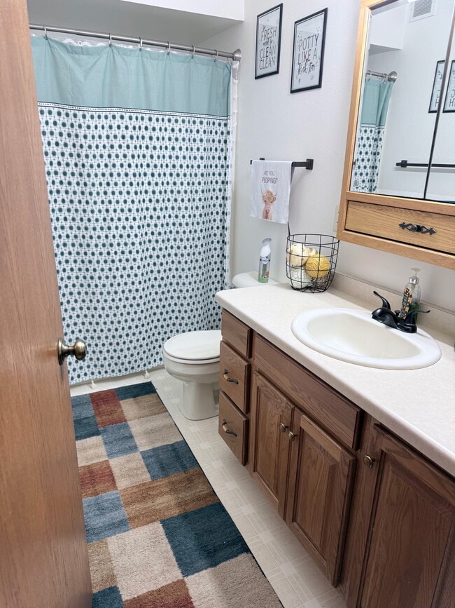 Building Photo - 202 Margaret Ave