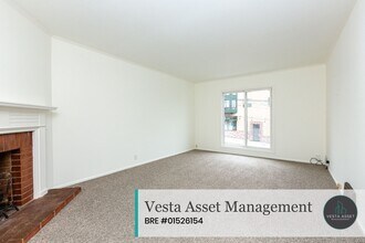 Building Photo - 512-514-514 Taraval St