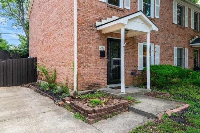 Building Photo - 771 Spring Meadows Dr