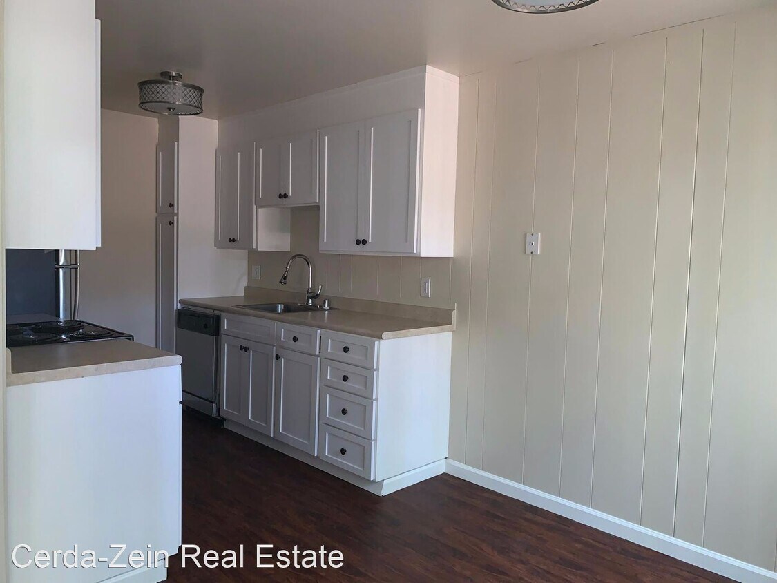 Primary Photo - 2 br, 1 bath House - 2608 Central Ave #A