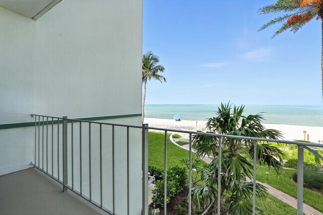 Foto del edificio - 2011 Gulf Shore Blvd N