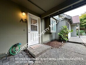 Building Photo - 220 Israel Rd SW