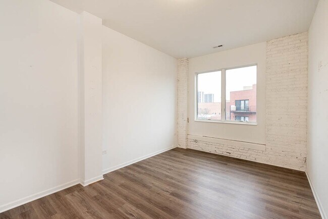 Foto del edificio - 2550 S Wabash Ave