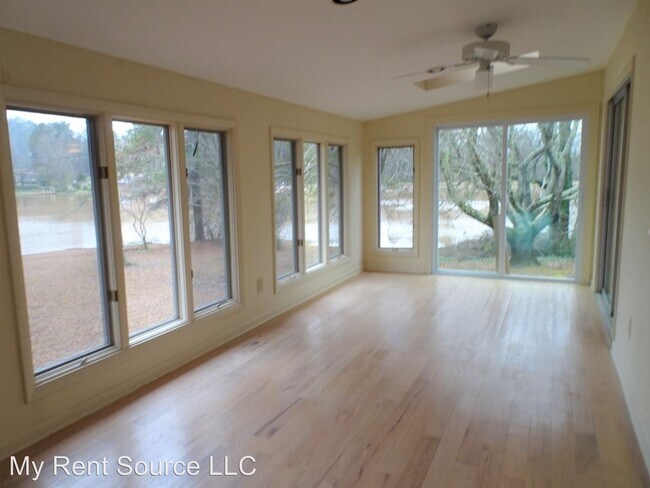Building Photo - 4 br, 3.5 bath House - 25 Magnolia Dr
