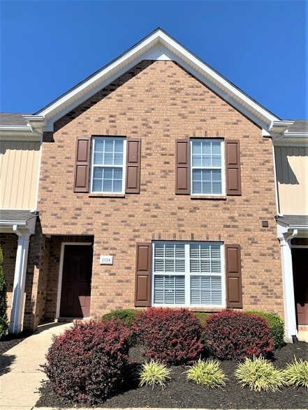 Building Photo - 2034 Victory Gallop Ln