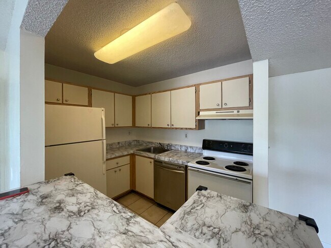 Building Photo - 7100 NW 179th St