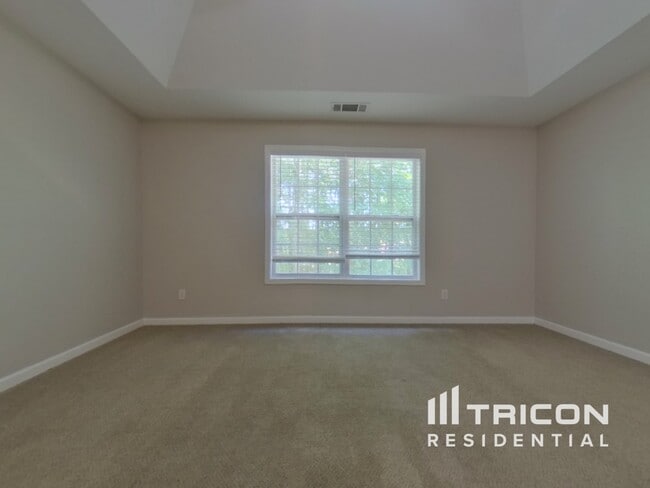 Foto del edificio - 359 Oakhaven Way